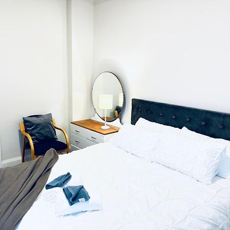 298 Home Крайстчърч Екстериор снимка